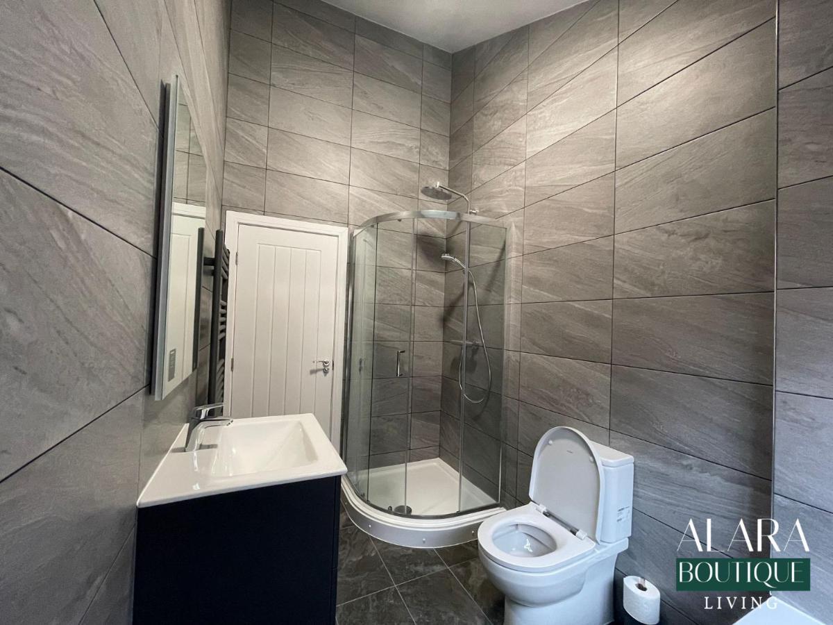 3 Floor Townhouse Luxury Living Alara Boutique Lägenhet Birmingham Exteriör bild