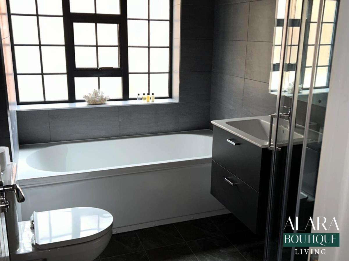 3 Floor Townhouse Luxury Living Alara Boutique Lägenhet Birmingham Exteriör bild